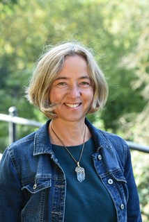 Sabine Kuhn